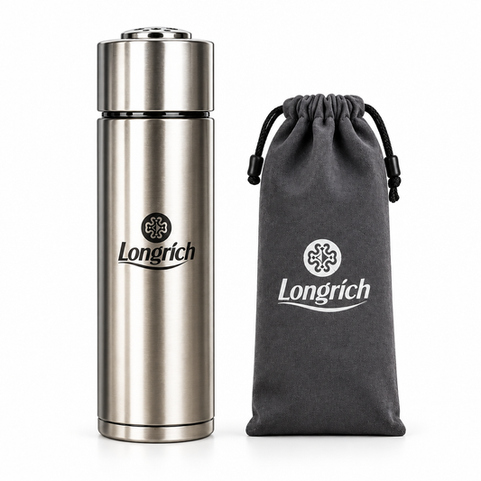 Gobelet Longrich et pochette sur fond blanc
